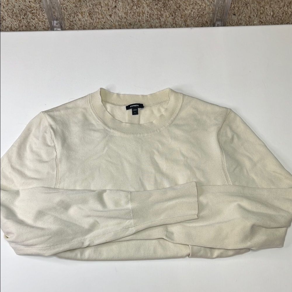 Express Cream Long Sleeve Sweater. Sz Lg